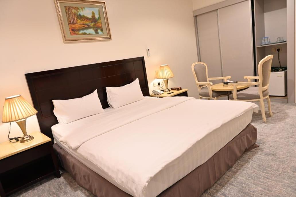 Al Furat Madayin Hotel فندق الفرات مدائن Riad Exterior foto